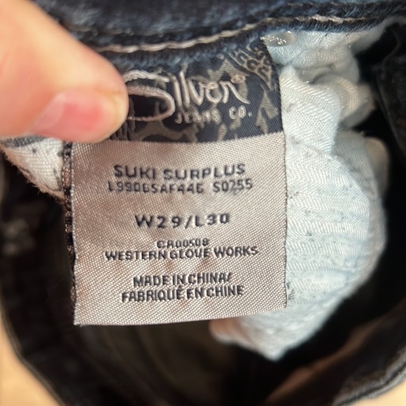Silver Jeans - Picture 4 of 5